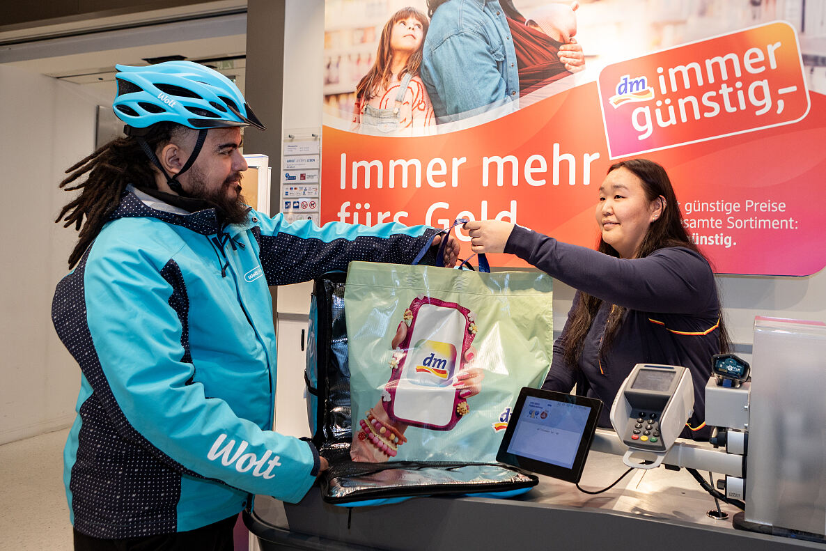 dm Pressebild Express-Lieferung Innsbruck 3