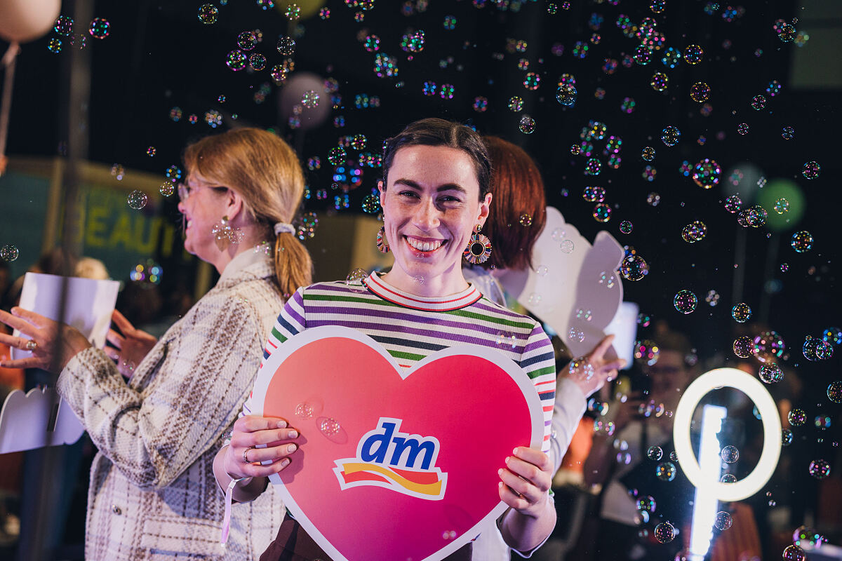 Pressebild dm Mitarbeiterfeier Salzburg 1