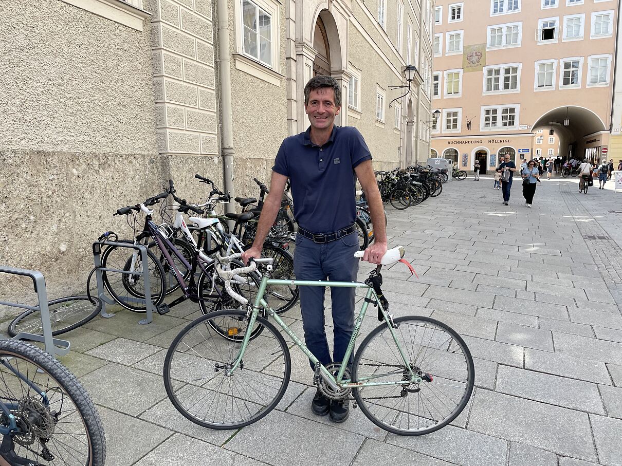 Mit verschiedenen Maßnahmen macht der S-LINK (im Bild Geschäftsführer Stefan Knittel) das Radfahren in Salzburg noch attraktiver.