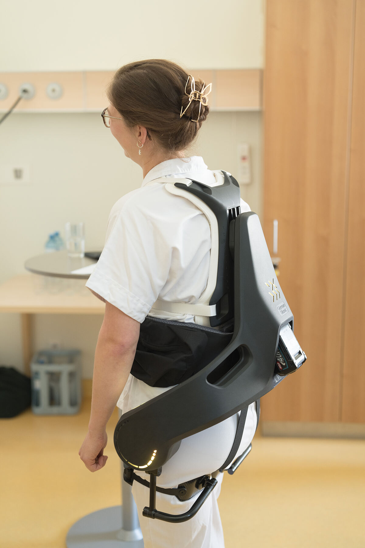 Pressebild 4 Barmherzige Brüder Salzburg Exoskelett